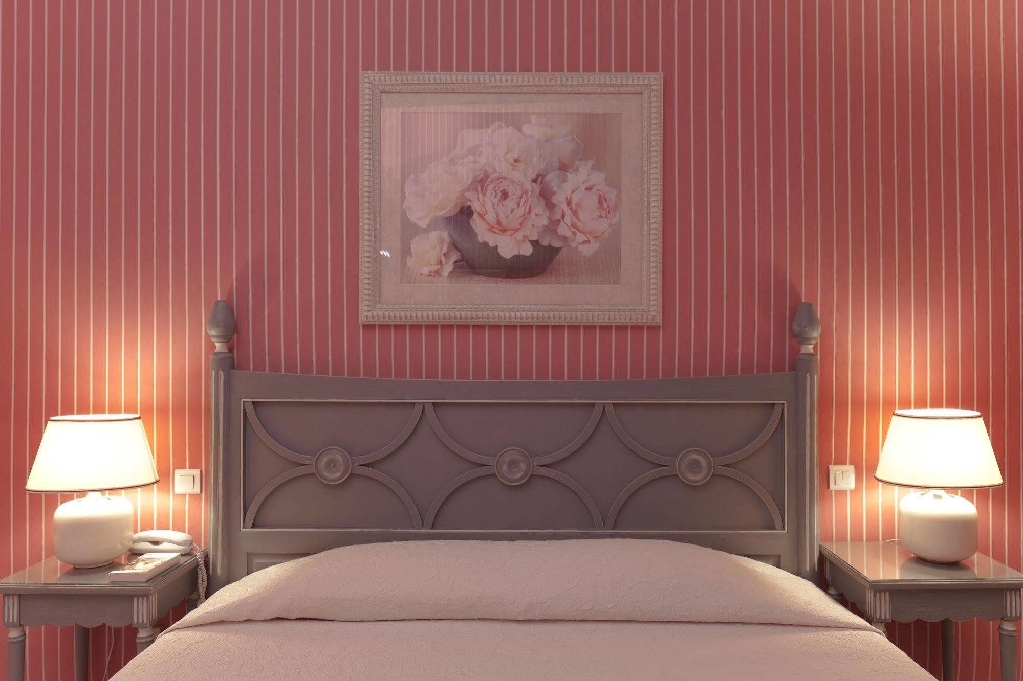 Hotel Beaubourg Paris Luaran gambar