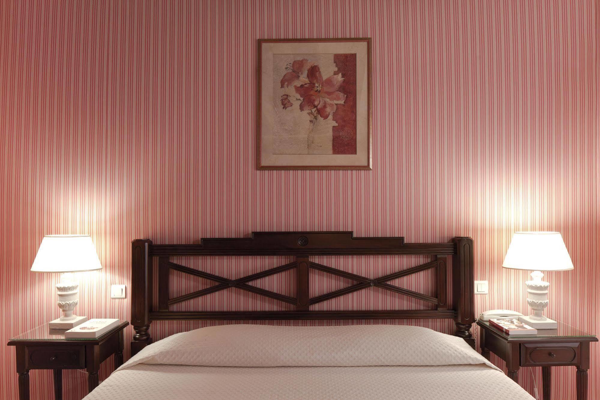 Hotel Beaubourg Paris Luaran gambar